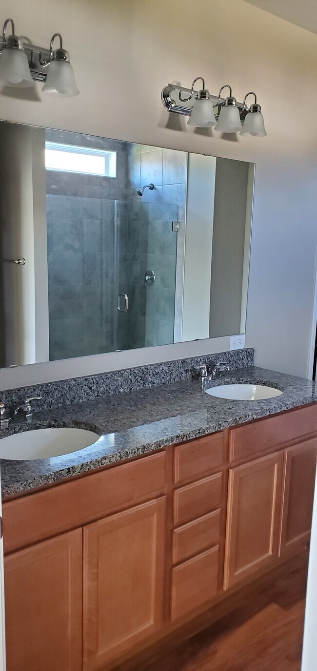 Building Photo - 3800 Misty Grove Ct