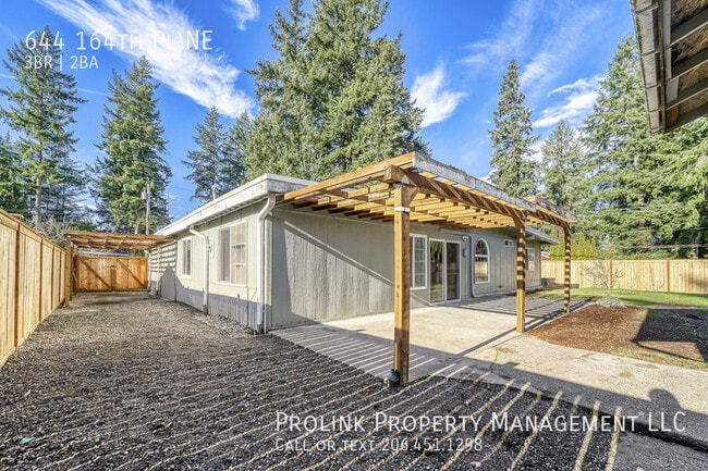 Building Photo - 644 164th Pl NE