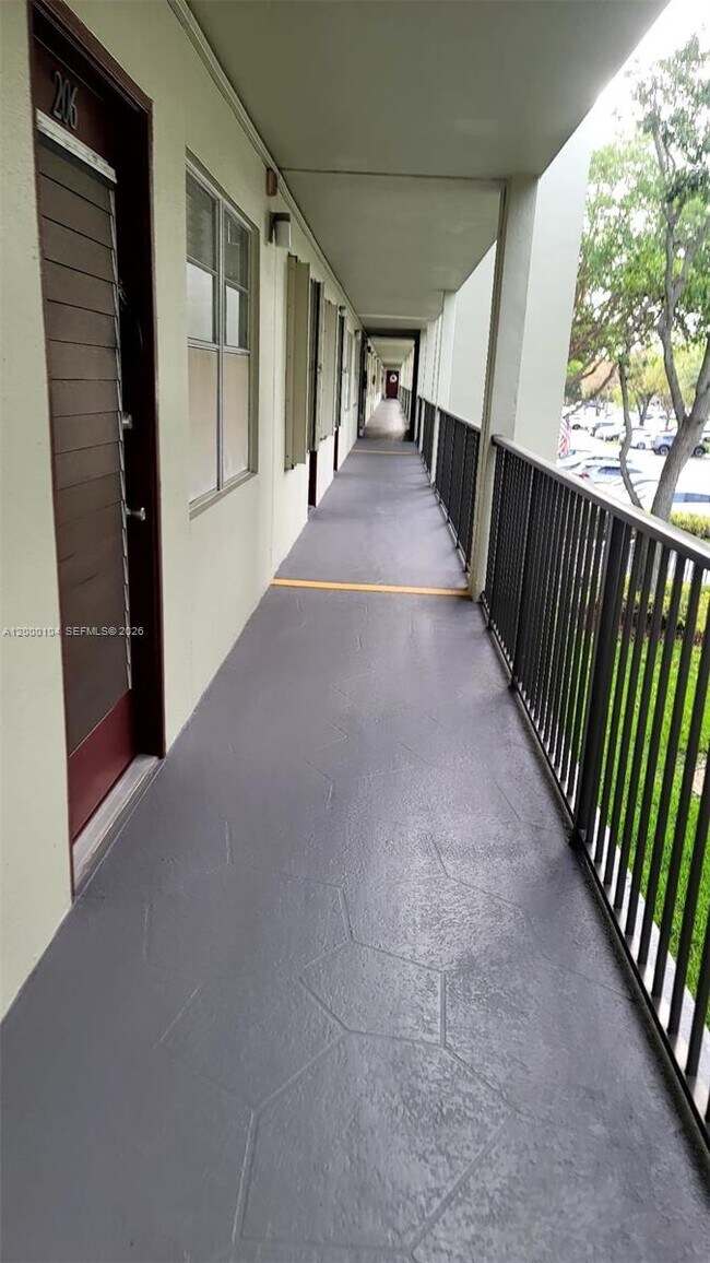 Building Photo - 13255 SW 7th Ct