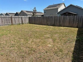 Building Photo - 14209 Naruna Way