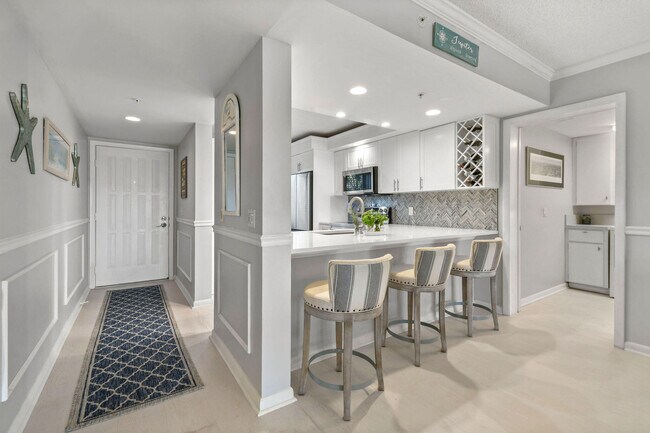 Building Photo - 601 Seafarer Cir