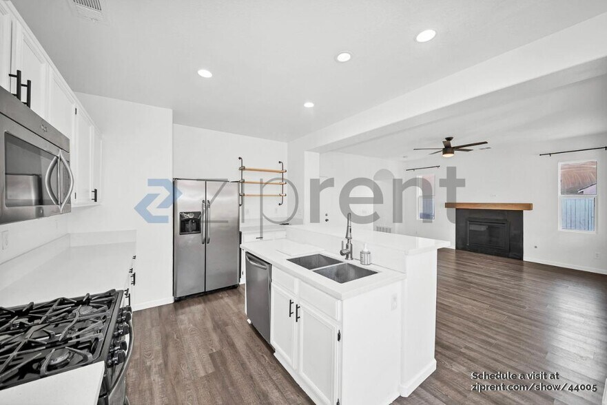 Building Photo - 3916 Moravia Ct