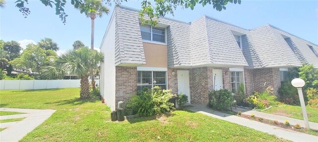 Building Photo - 1610 S Palmetto Ave