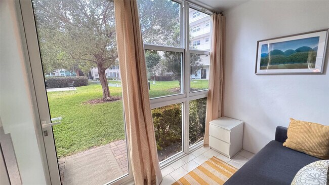 Building Photo - 1481 S Ocean Blvd