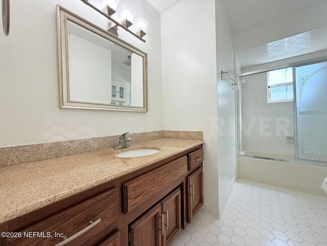 Building Photo - 2285 Richard Lee St