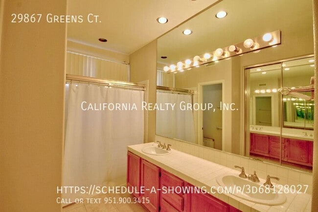 Building Photo - 29867 Greens Ct