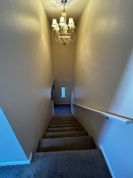 Building Photo - 5801 Lowell St NE