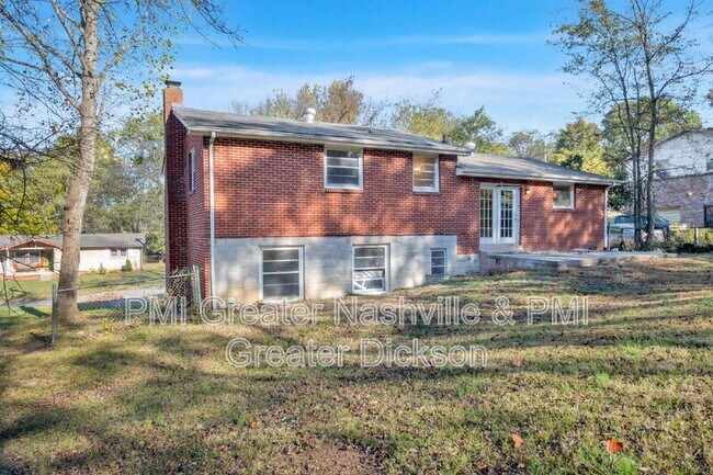 Building Photo - 385 Bonnavale Dr