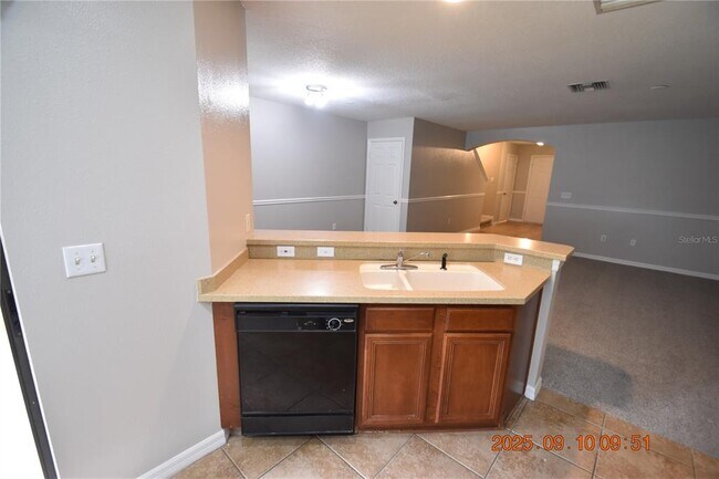 Building Photo - 2447 Hibiscus Bay Ln