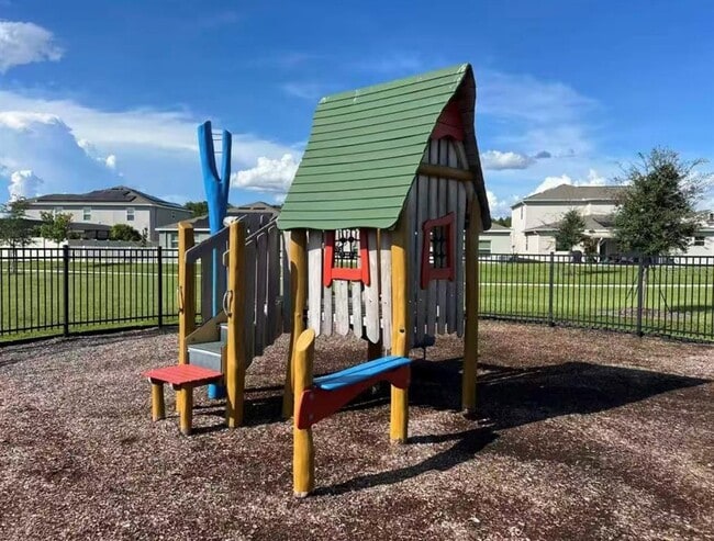 Building Photo - 5421 Preserve Blvd
