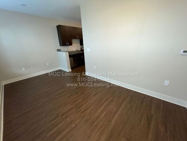 Building Photo - Fall in Love With Our February Rent Special