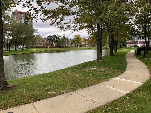 Building Photo - 250 E Harbortown Dr