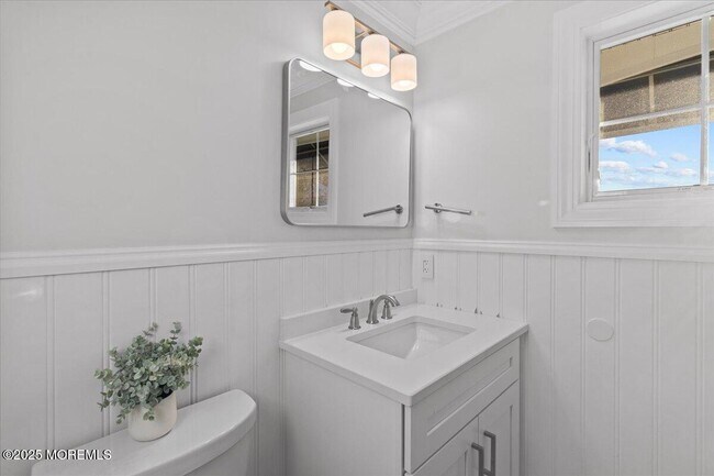 Building Photo - 382 Western Ave