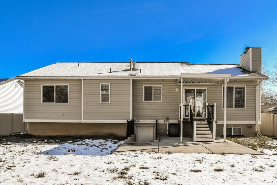 Building Photo - 2076 Allison Way