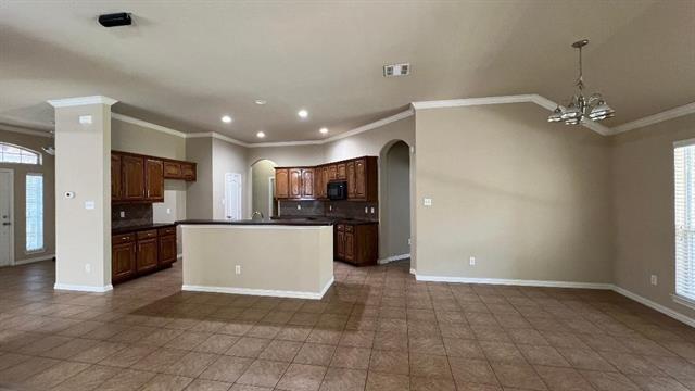 Building Photo - 5823 Sunny Meadow Ln