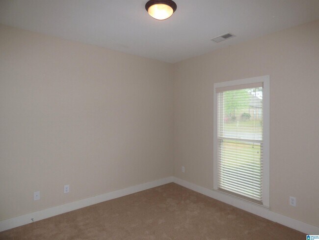 Building Photo - 230 Chesser Loop Rd