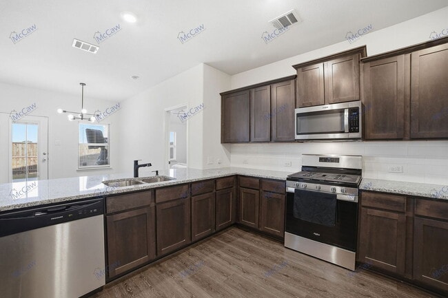 Building Photo - 783 Fort Ln