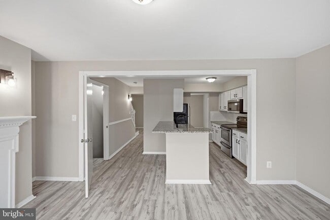 Building Photo - 40 Cobber Ln