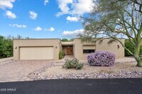 Building Photo - 25409 N Quail Haven Dr