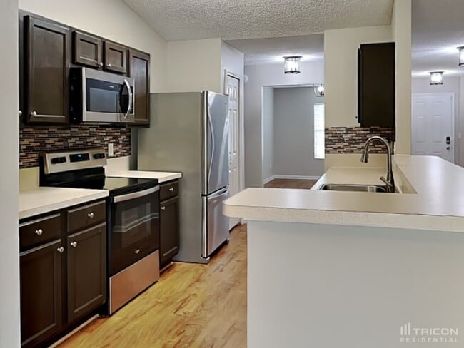 Building Photo - 2706 Taylor Hill Dr
