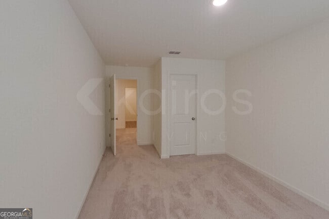 Building Photo - 109 Flat Rock Ml Trl