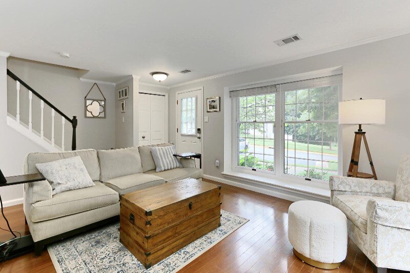 Building Photo - 1581 Poplar Grove Dr