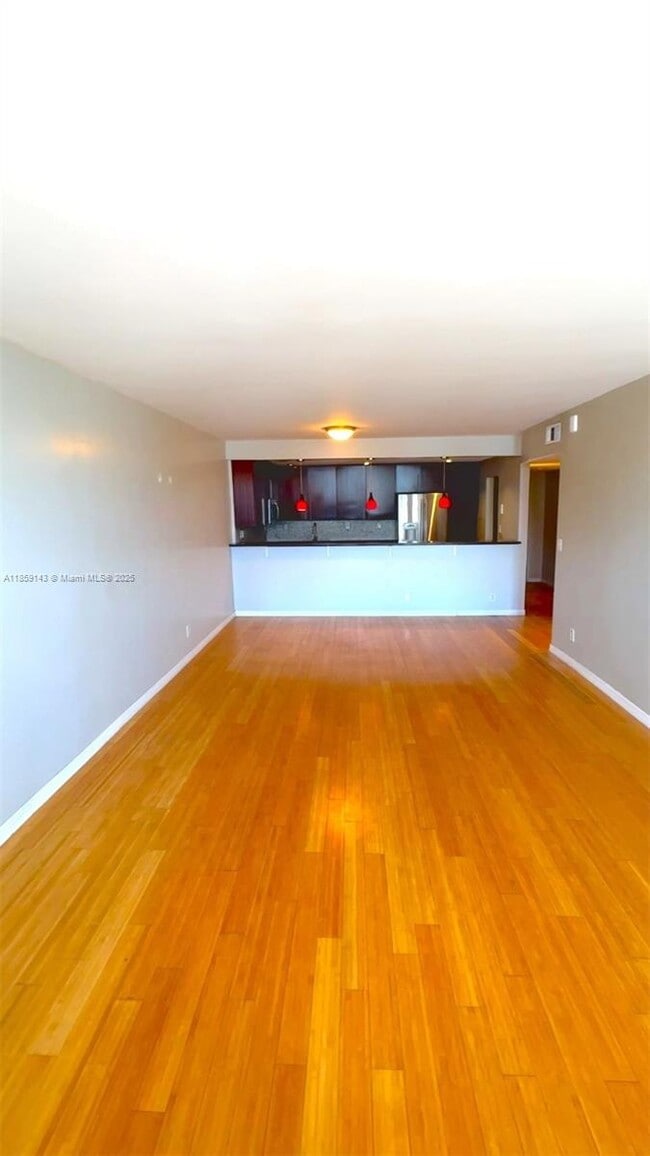 Building Photo - 19390 Collins Ave