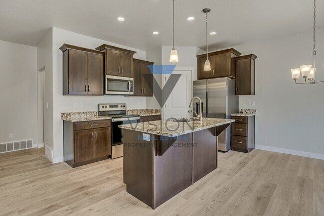 Building Photo - 4093 W Harmony Dr