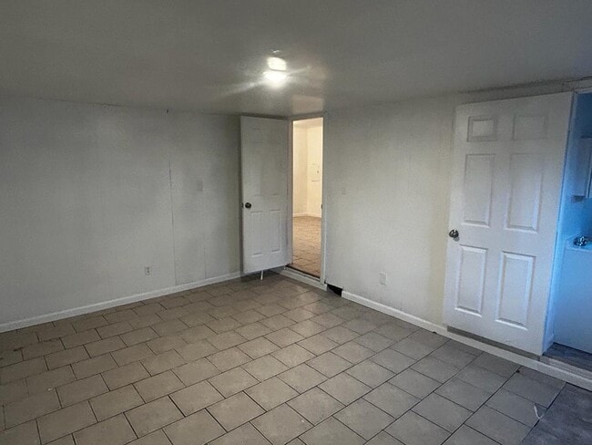 Building Photo - 509 N Wildwood Blvd