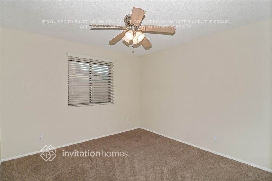 Building Photo - 7341 W Shangri La Rd