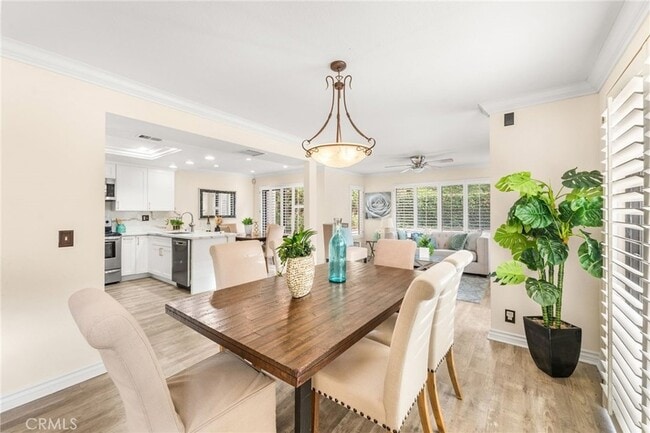 Building Photo - 24862 Vista Rancho