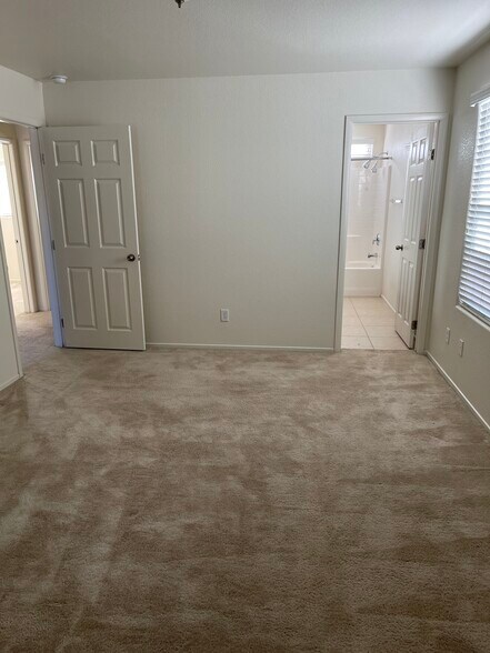 Building Photo - 7709 Pista Way