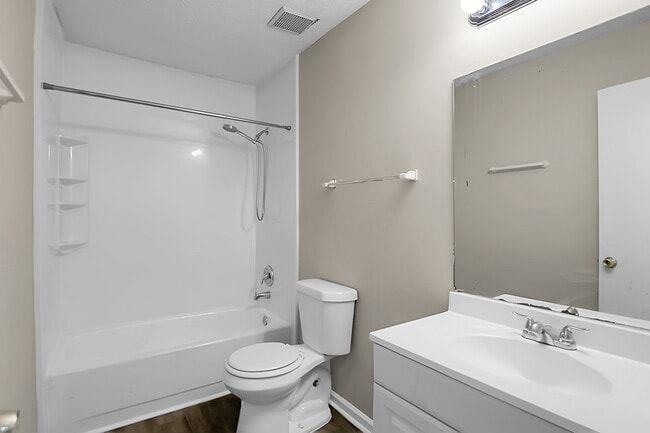 Building Photo - 1229 Creek Forest Ct NW