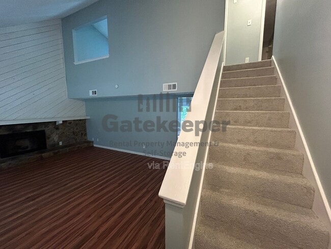 Building Photo - 161 Sterling Ridge Dr