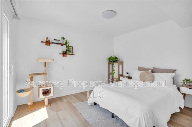 Building Photo - 4708 Daniel Ln