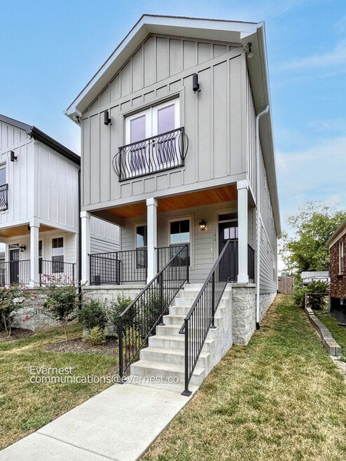 Building Photo - 1107 Walsh St