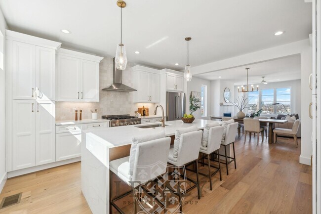 Building Photo - 1200 Phillips St