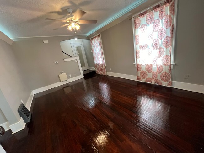 Building Photo - 4123 Buell Dr