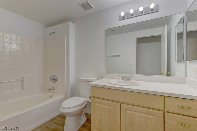 Building Photo - 8250 N Grand Canyon Dr
