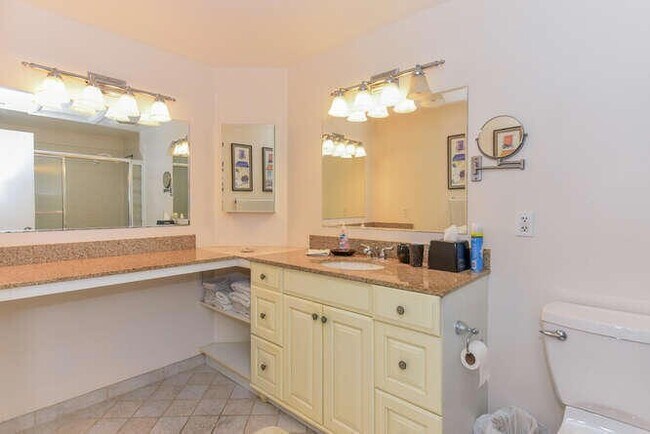 Building Photo - 1801 S US Hwy 1