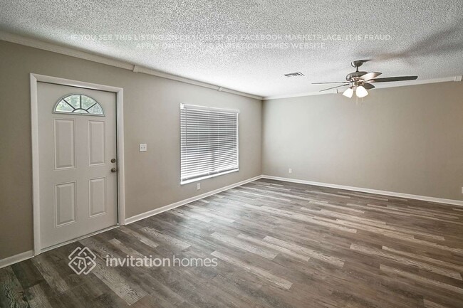 Building Photo - 5825 Ithaca Cir W