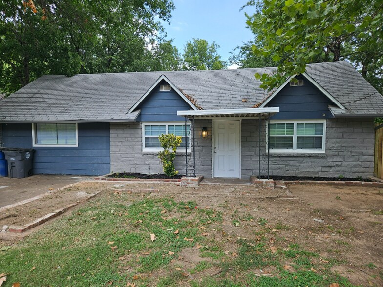Primary Photo - 3737 N Garrison Ave