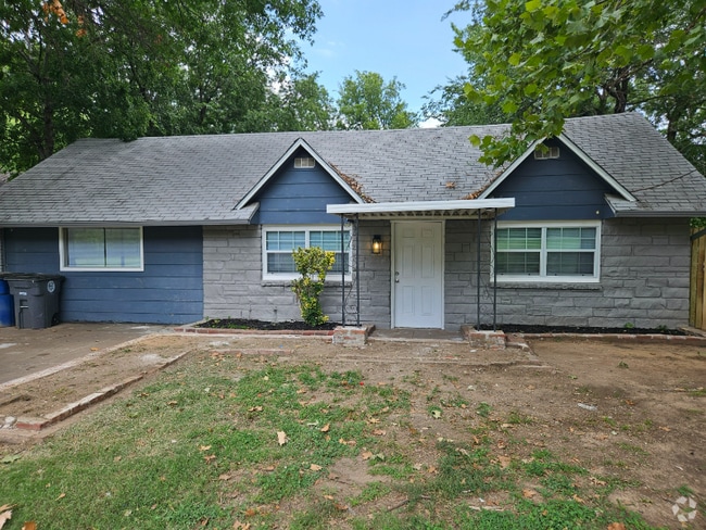 Building Photo - 3737 N Garrison Ave