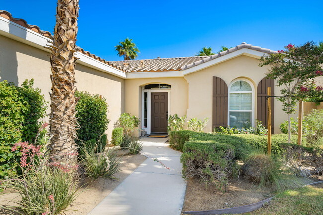 Building Photo - 81462 Joshua Tree Ct