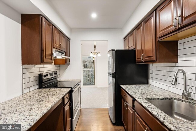 Building Photo - 402A Mulberry Cove