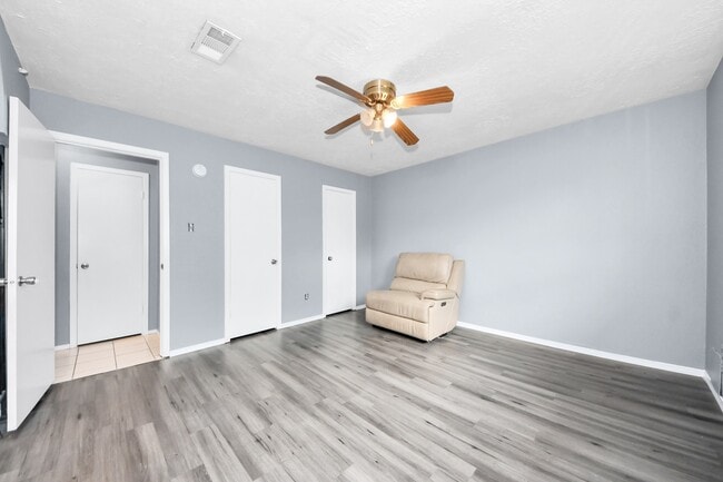 Building Photo - 2638 S Camden Pkwy