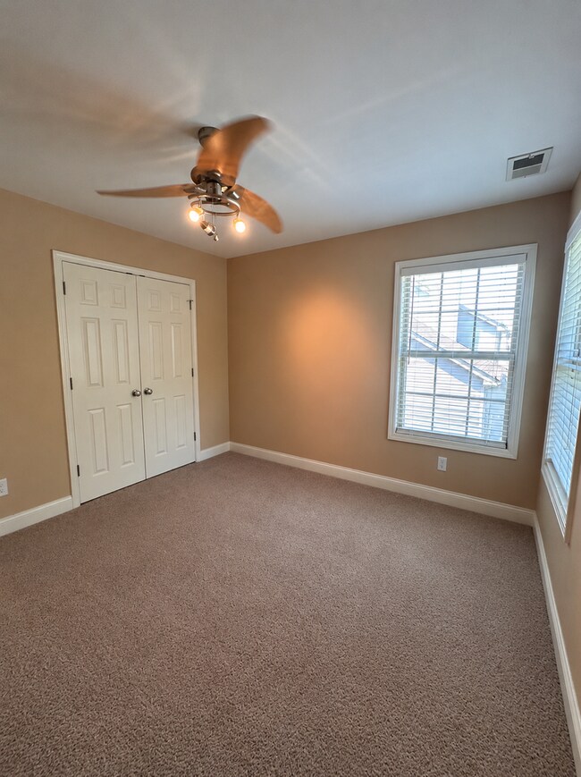 Building Photo - Elegant 4BR Home with Soaring Ceilings in The Reserve at Glenmary