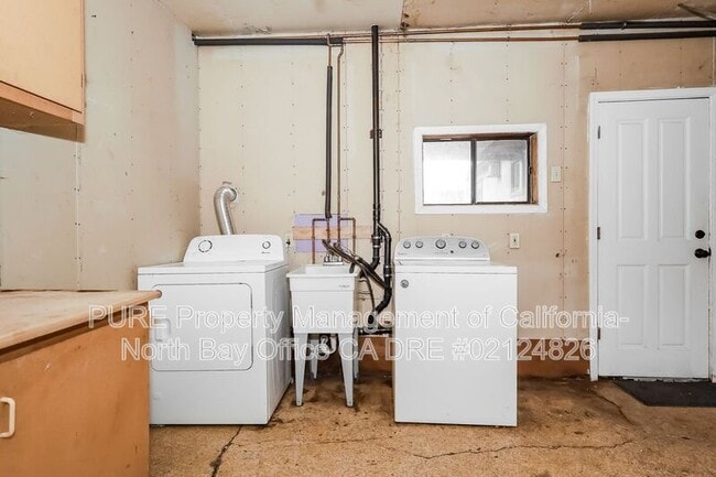 Building Photo - 1426 Olive St