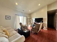 Building Photo - 193 W Springview Dr