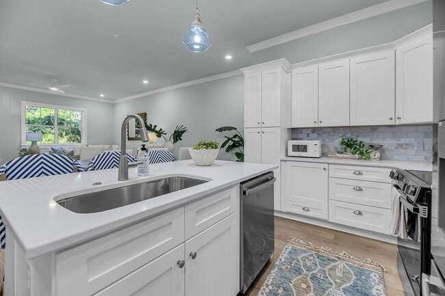 Building Photo - 7425 Indigo Palms Way